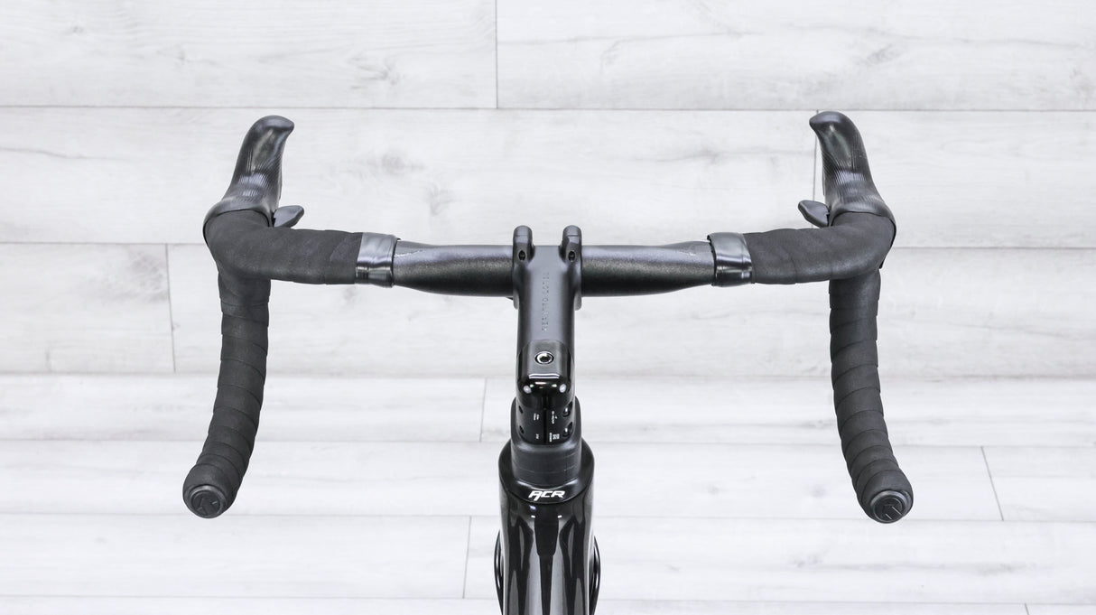 Bianchi Specialissima Disc Campagnolo Chorus Road Bike - 2022, 55cm