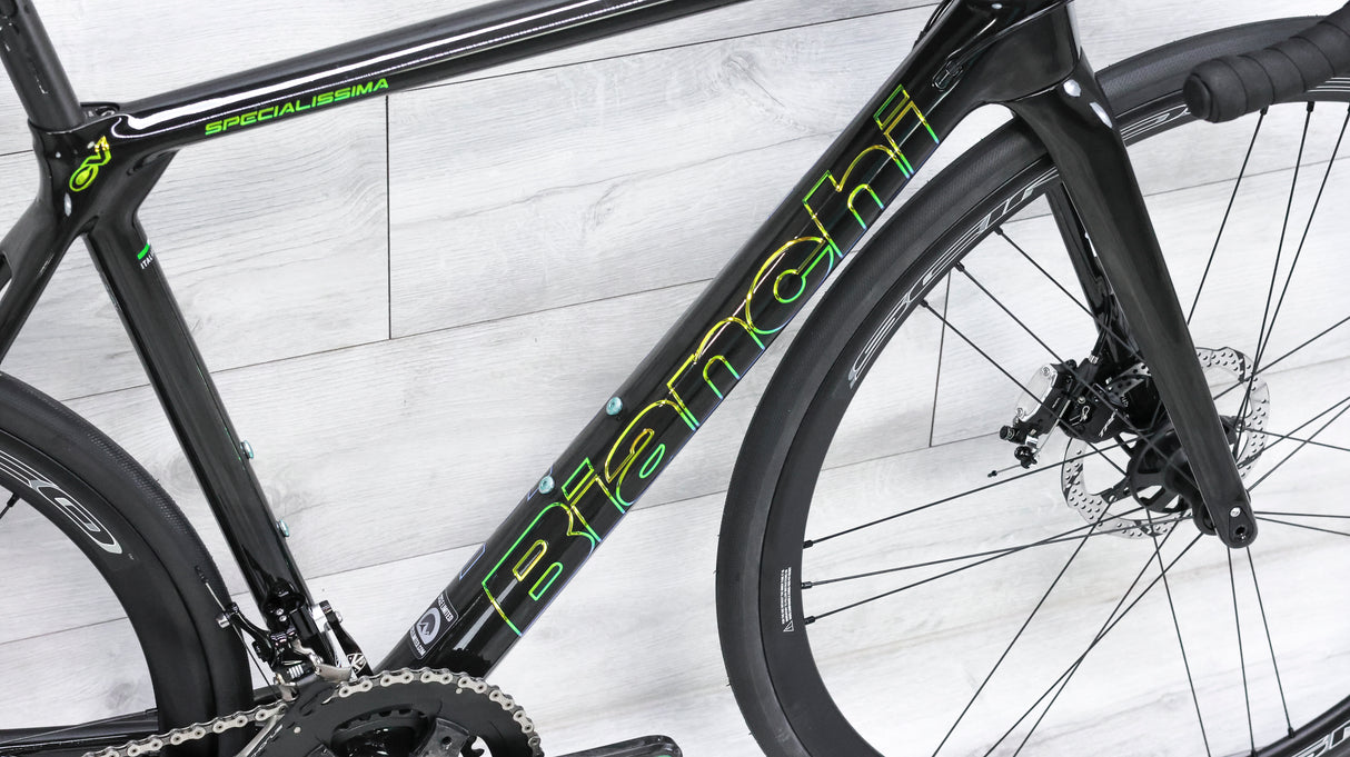 Bianchi Specialissima Disc Campagnolo Chorus Road Bike - 2022, 55cm