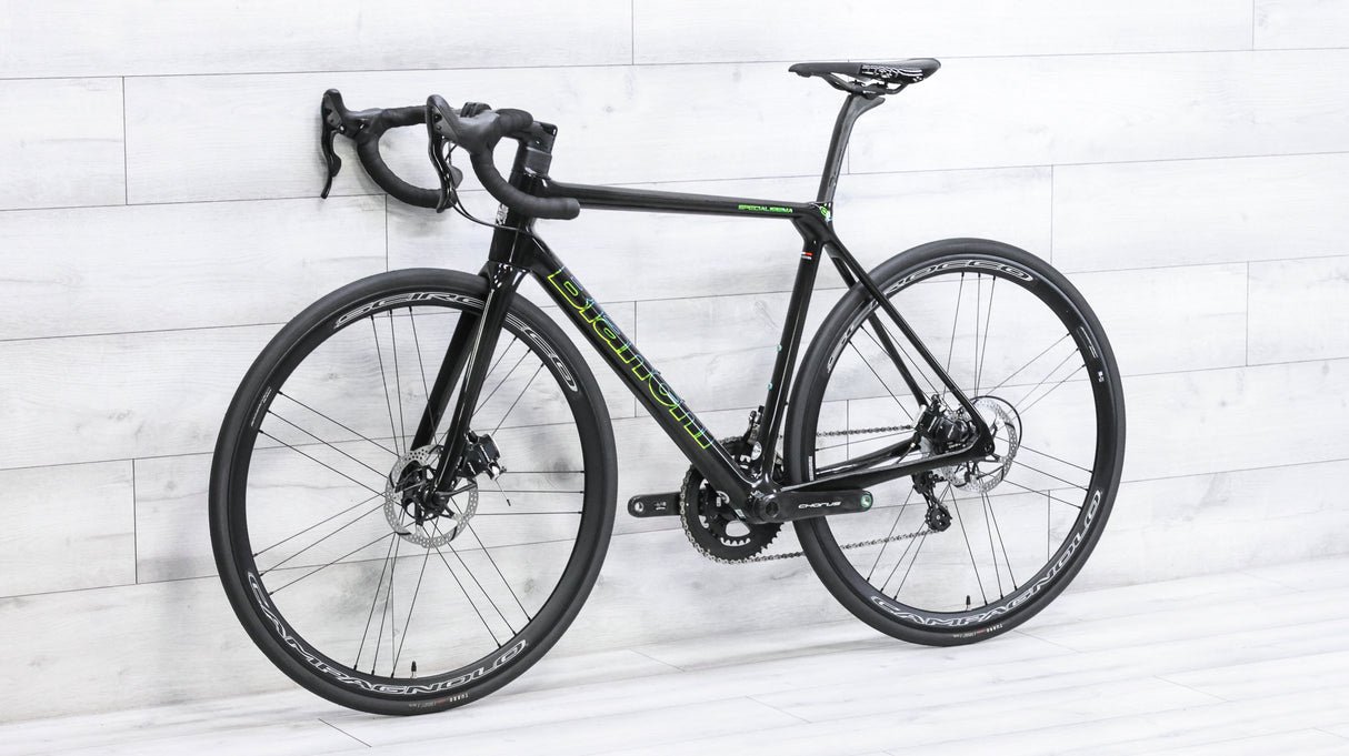 Bianchi Specialissima Disc Campagnolo Chorus Road Bike - 2022, 55cm