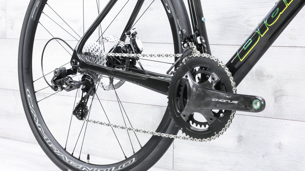 Bianchi Specialissima Disc Campagnolo Chorus Road Bike - 2022, 55cm