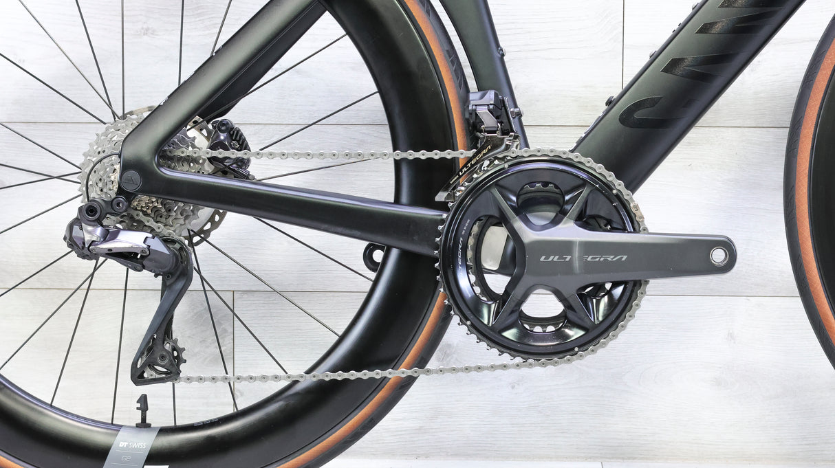 Canyon Aeroad CF SLX 8 Disc Di2 Road Bike - 2023, Medium