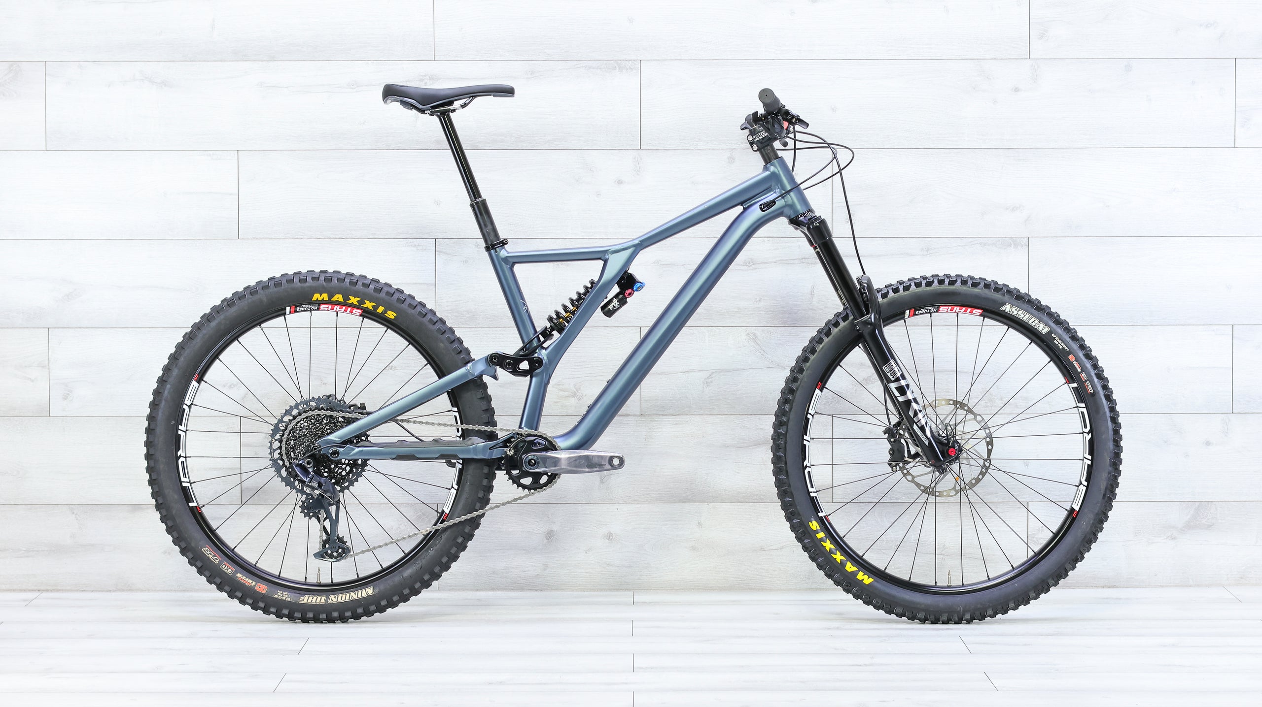 mountainbike s3 Specialized Stumpjumper EVO Alloy Mountain Bike