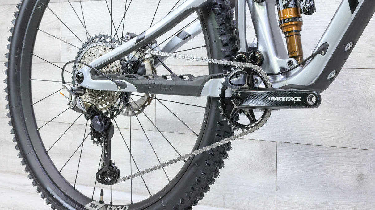 Pivot Trail 429 Pro XT/XTR Enduro Mountain Bike - 2022, Large