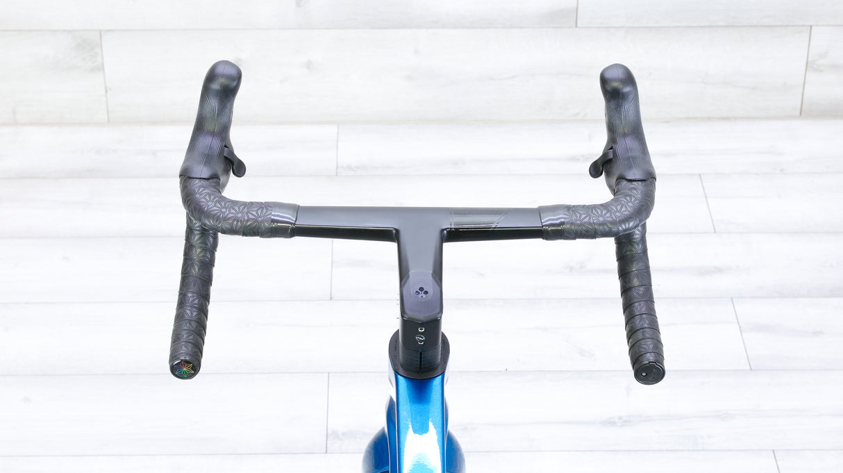 Colnago C68 Disc Campagnolo Super Record EPS Road Bike - 2023, 48.5cm