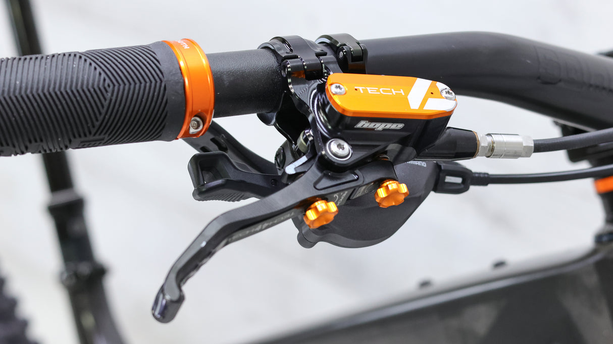 Salsa Blackthorn Mountain Bike - 2021, Medium