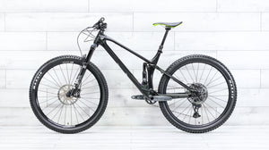 YT Izzo Pro 29 Mountain Bike - 2021, Large