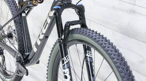 Trek Supercaliber 9.8 GX Transmission AXS Gen 1 Mountain Bike - 2023, Large