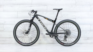Trek Supercaliber 9.8 GX Transmission AXS Gen 1 Mountain Bike - 2023, Large