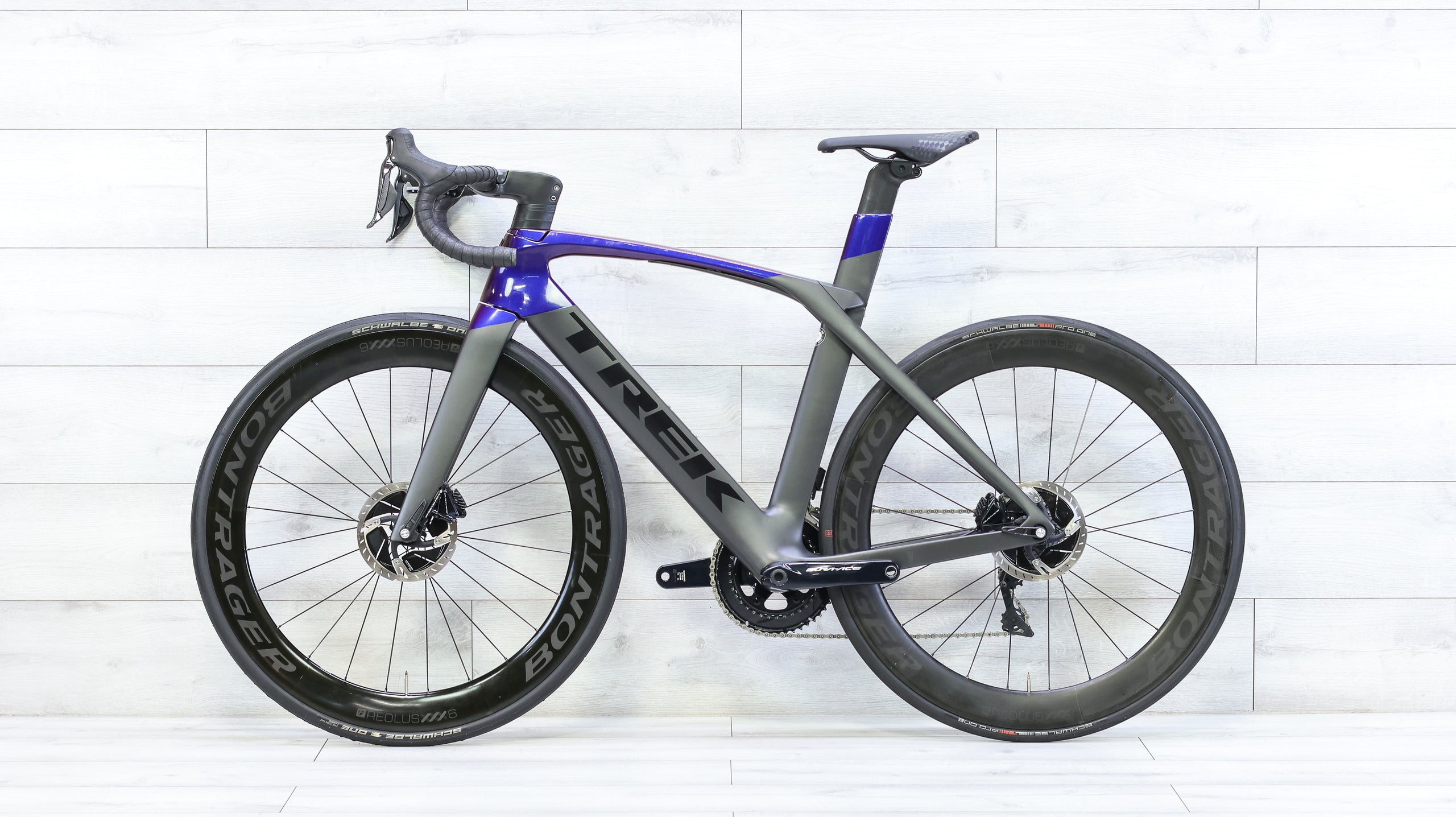 Trek Madone SLR 9 Disc Dura-Ace Di2 Project One Road Bike