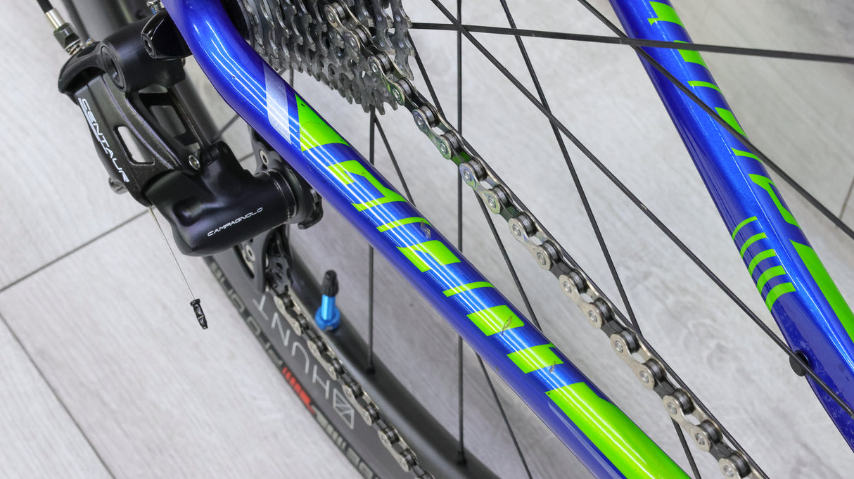 Giant TCR Advanced 2 Campagnolo Road Bike - 2019, Medium