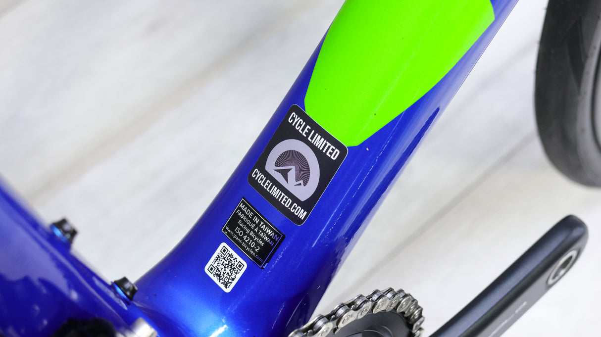 Giant TCR Advanced 2 Campagnolo Road Bike - 2019, Medium