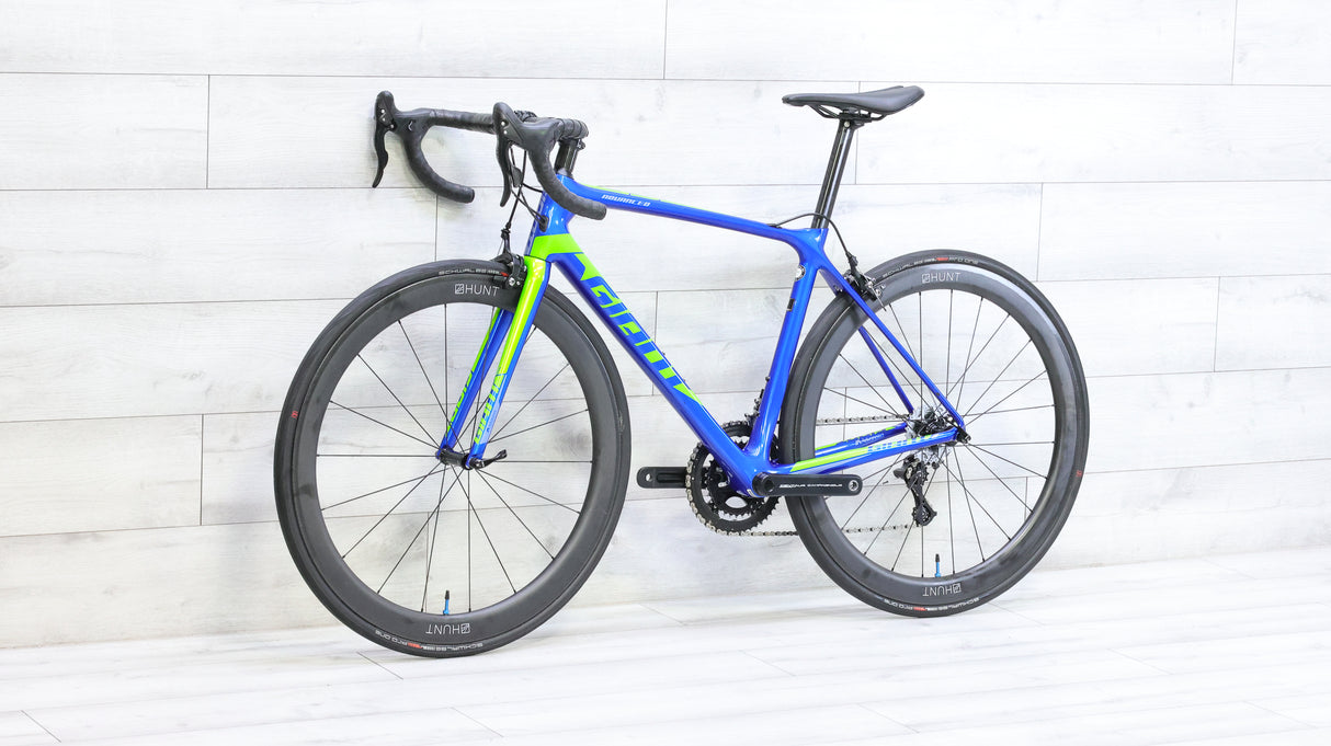 Giant TCR Advanced 2 Campagnolo Road Bike - 2019, Medium