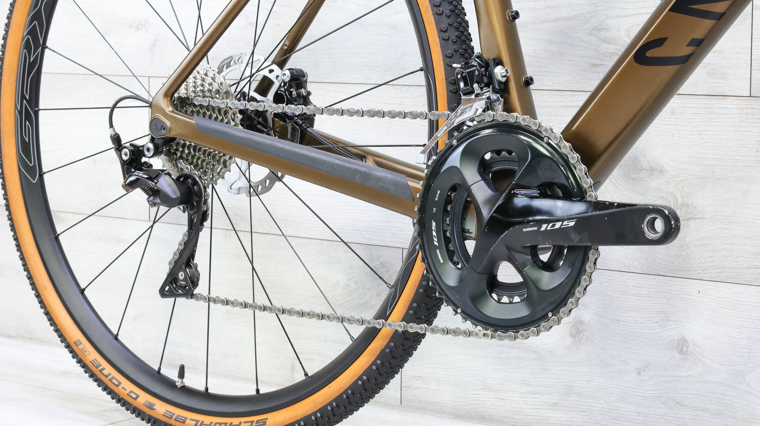 gravel bike 105 shimano Canyon Grail CF SL 7.0 Gravel Bike