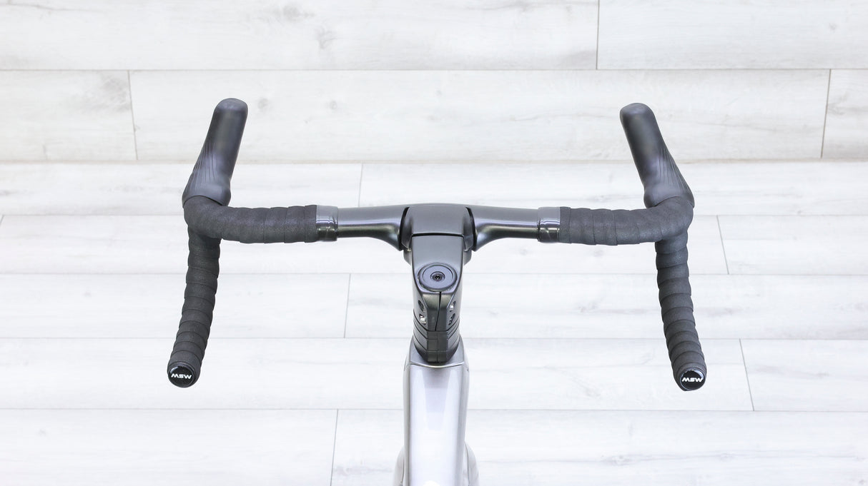 Trek Madone SLR Disc Dura-Ace Di2 Road Bike - 2019, 56cm