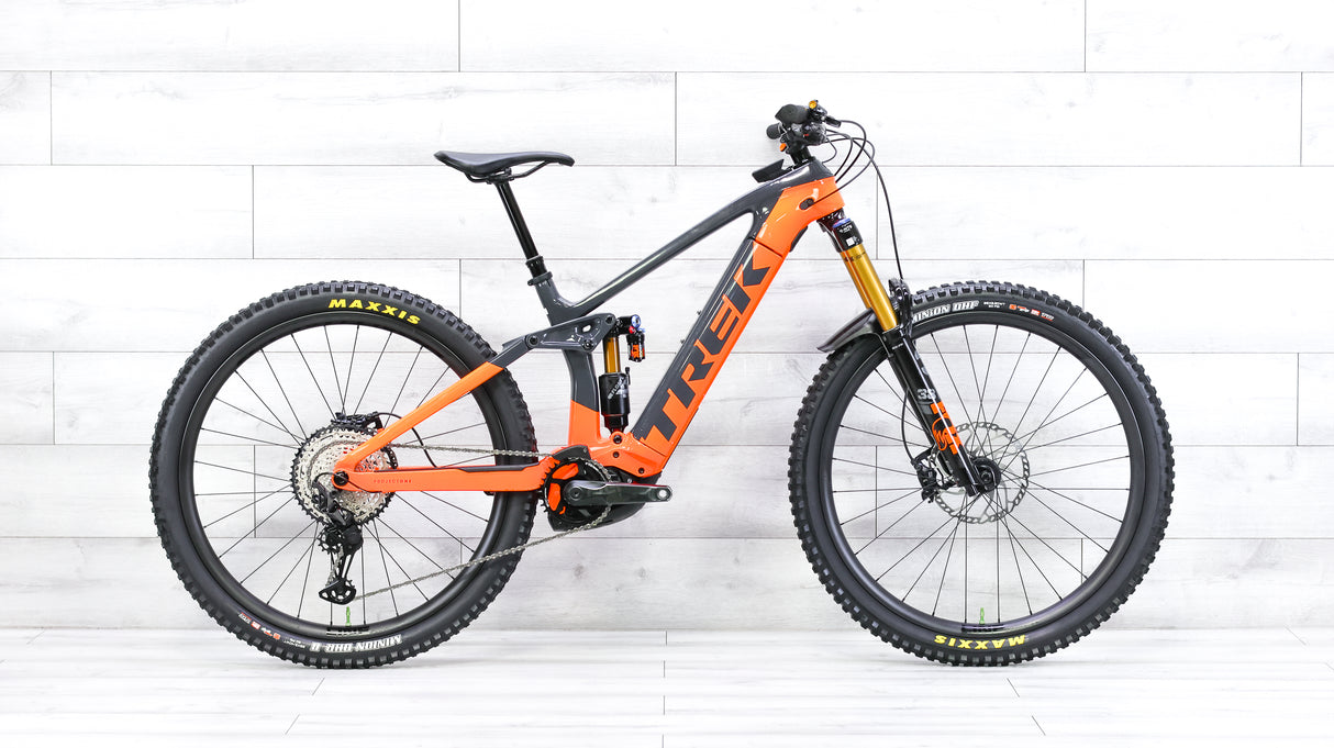Trek Rail 9.8 XT Mountain E-Bike - 2021, Medium