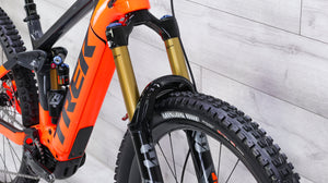 Trek Rail 9.8 XT Mountain E-Bike - 2021, Medium