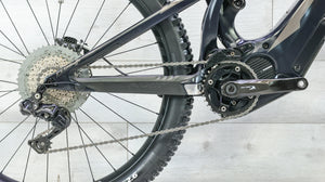 Pivot Shuttle Mountain E-Bike - 2018, Large