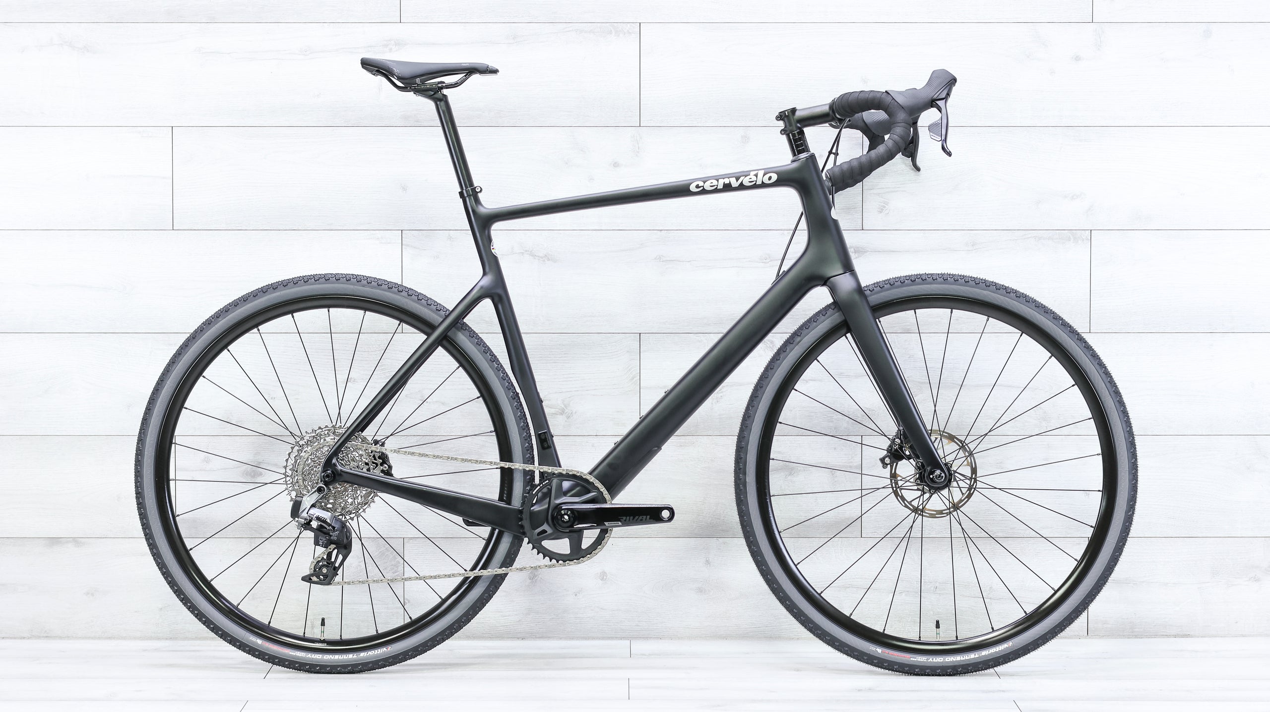gravel bike rival etap Cervelo Aspero Rival XPLR eTap AXS Gravel Bike
