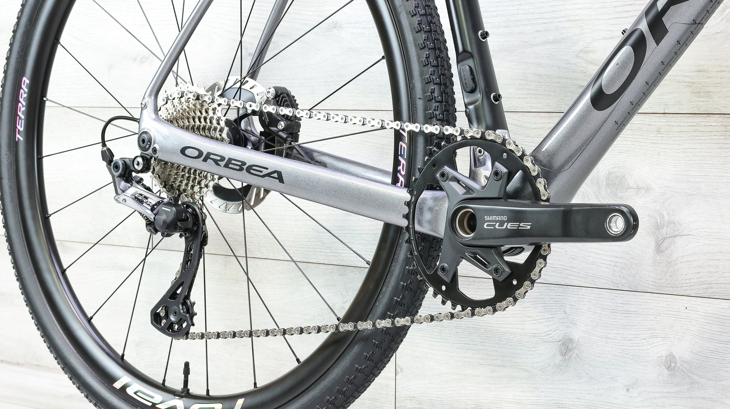 terra gravel bike Orbea Terra M30 Gravel Bike