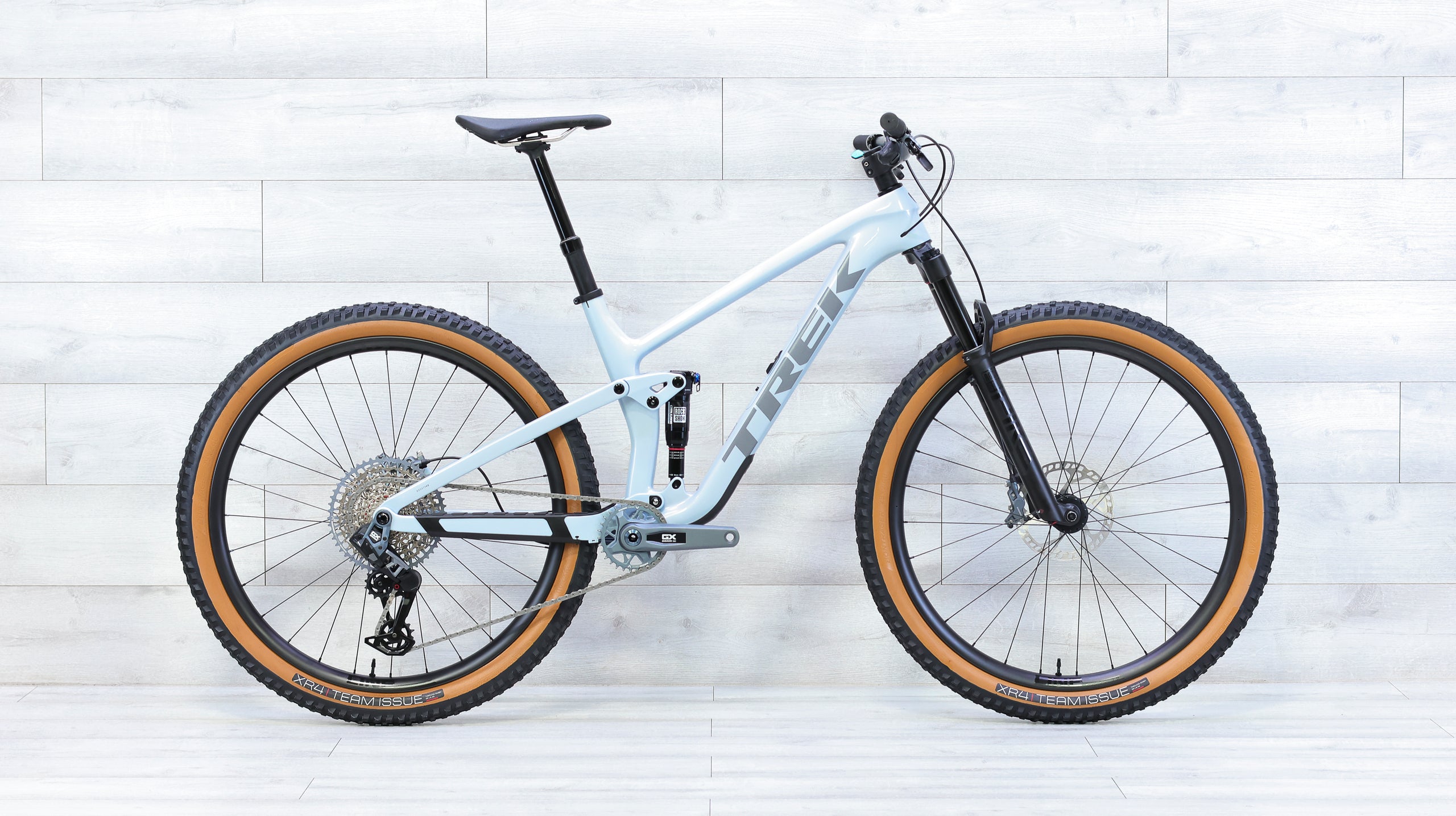 top gear bike Trek Top Fuel 9.8 GX AXS T-Type Gen 3 Mountain Bike
