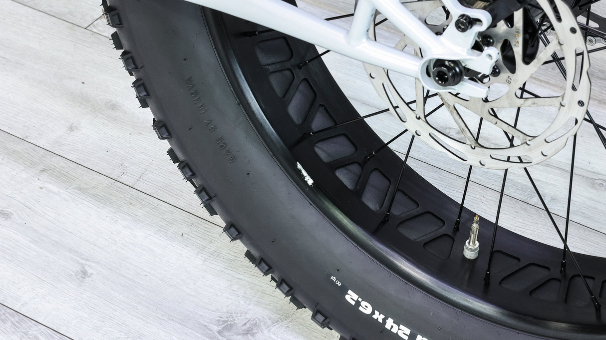 Surly Moonlander Fat Bike - 2025, Large