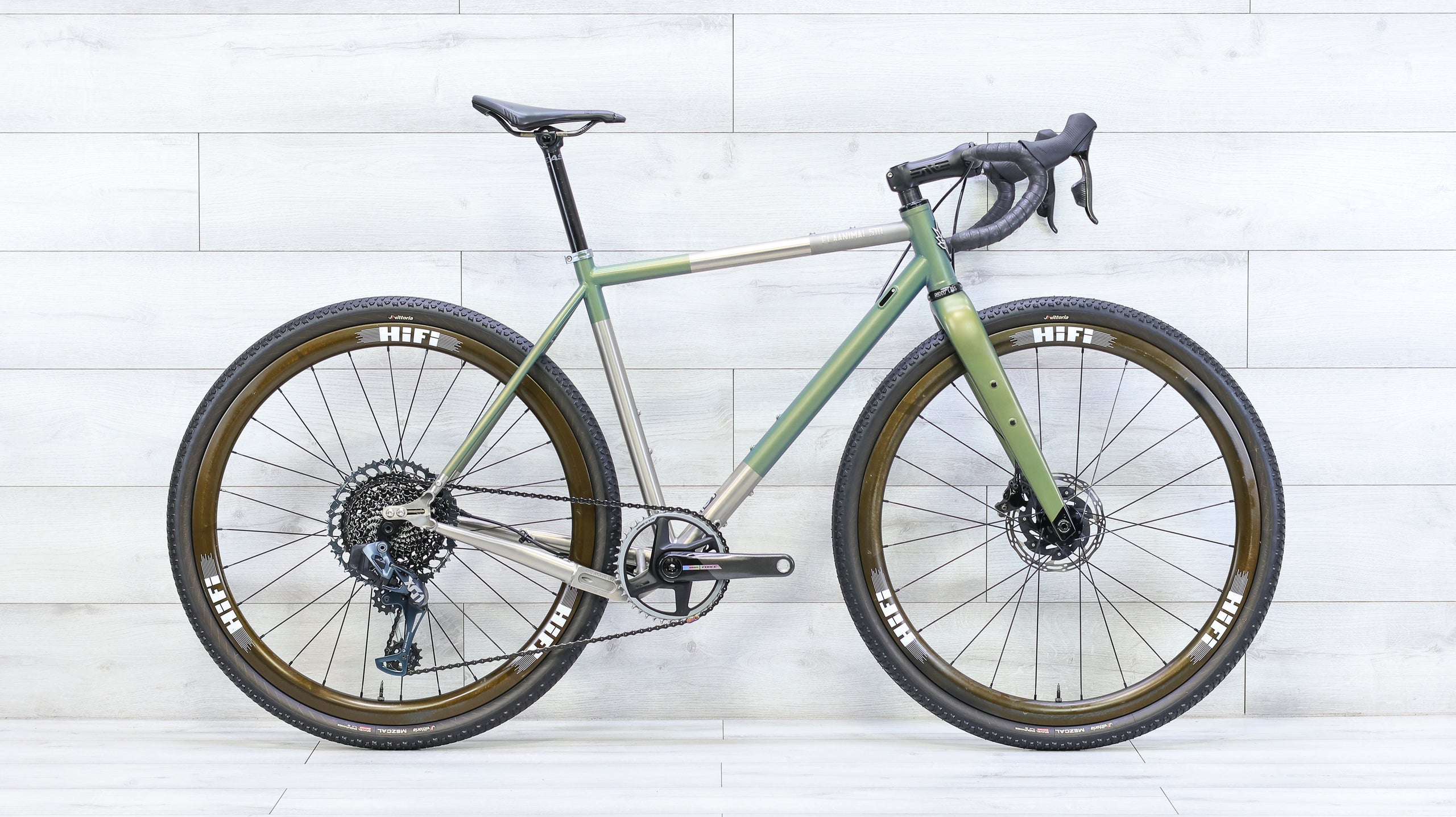 rodeo gravel bike Rodeo Labs Flaanimal 5.0 Titanium Gravel Bike