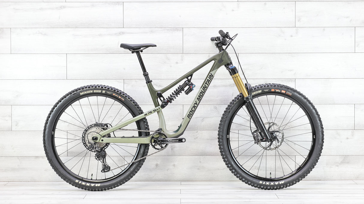Rocky Mountain Altitude Carbon 70 Coil Mountain Bike - 2022, Medium