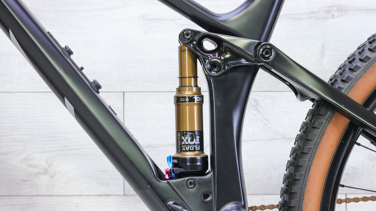 YT Izzo Core 4 29 Mountain Bike - 2021, Large