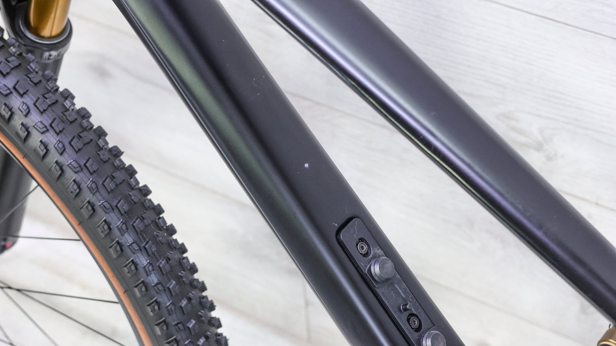 YT Izzo Core 4 29 Mountain Bike - 2021, Large