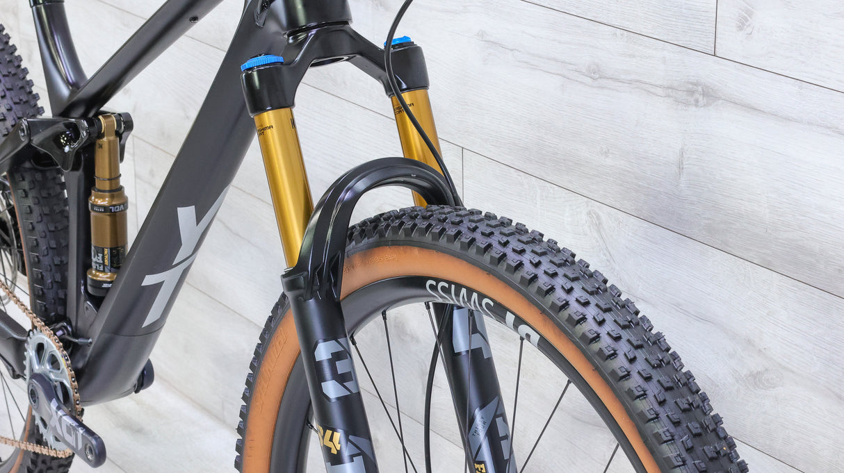 YT Izzo Core 4 29 Mountain Bike - 2021, Large