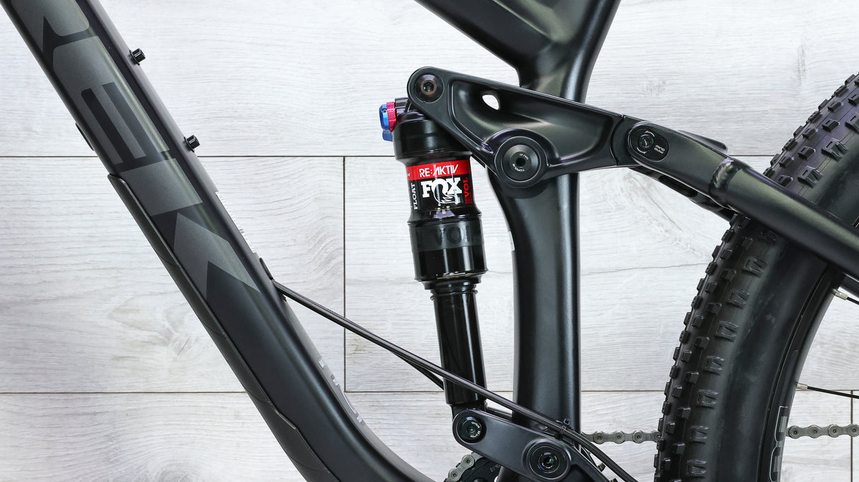 Trek Fuel EX 8 27.5 Plus Mountain Bike - 2017, Medium