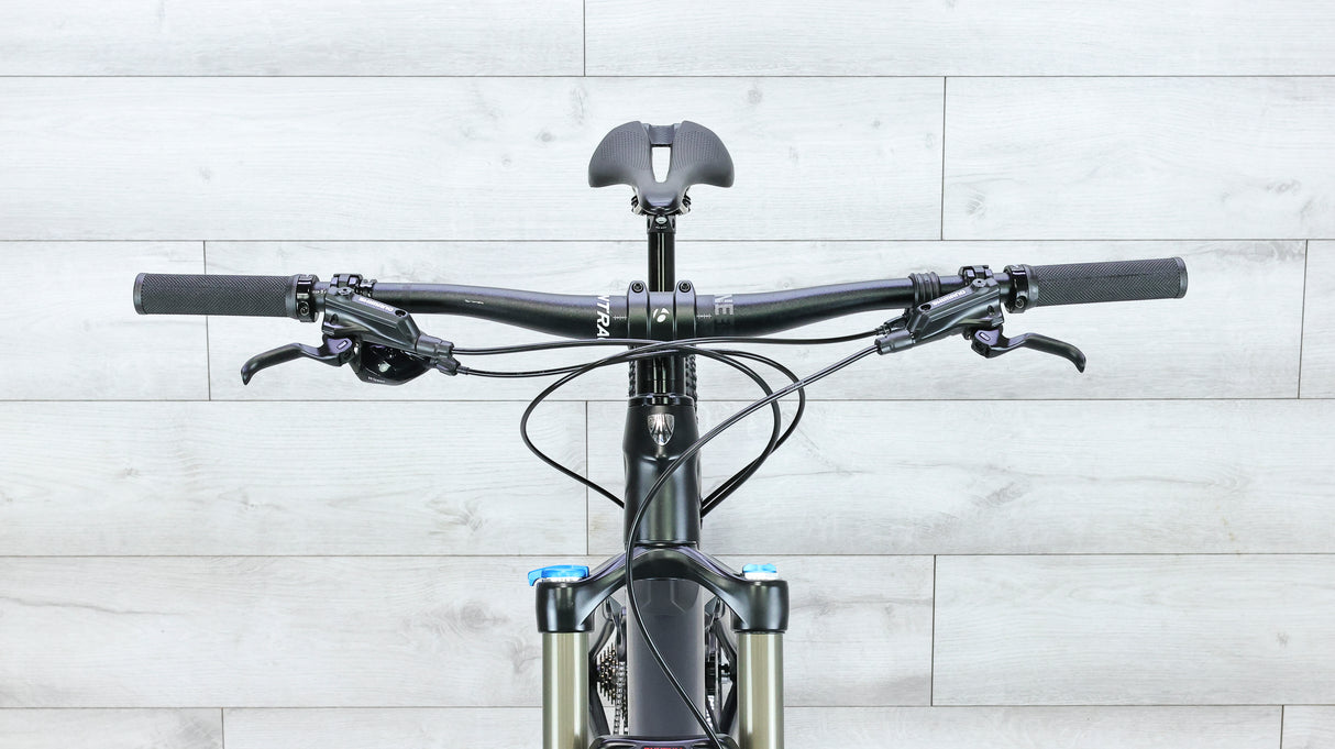 Trek Fuel EX 8 27.5 Plus Mountain Bike - 2017, Medium