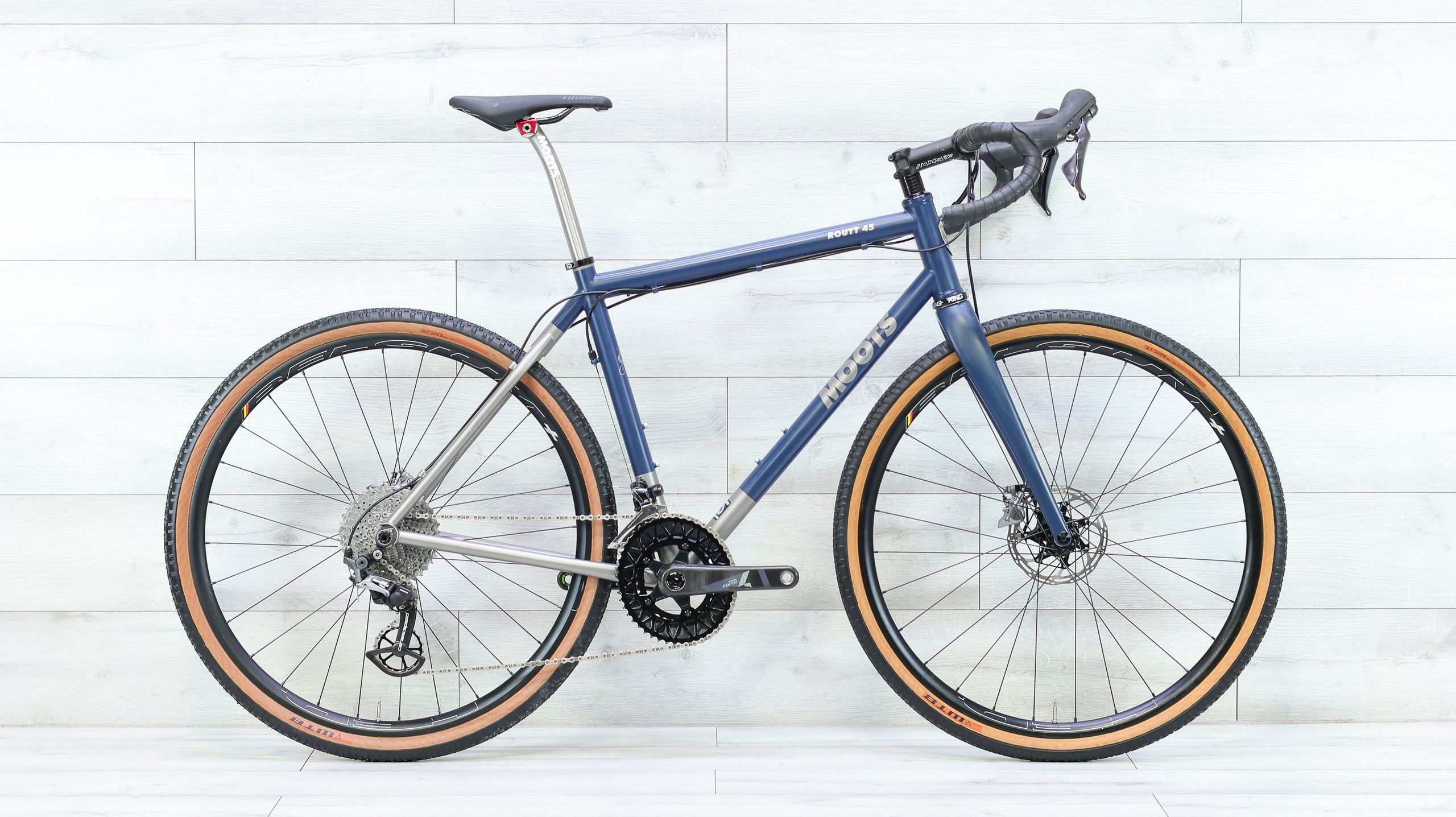 Moots Routt 45 Titanium Gravel Bike