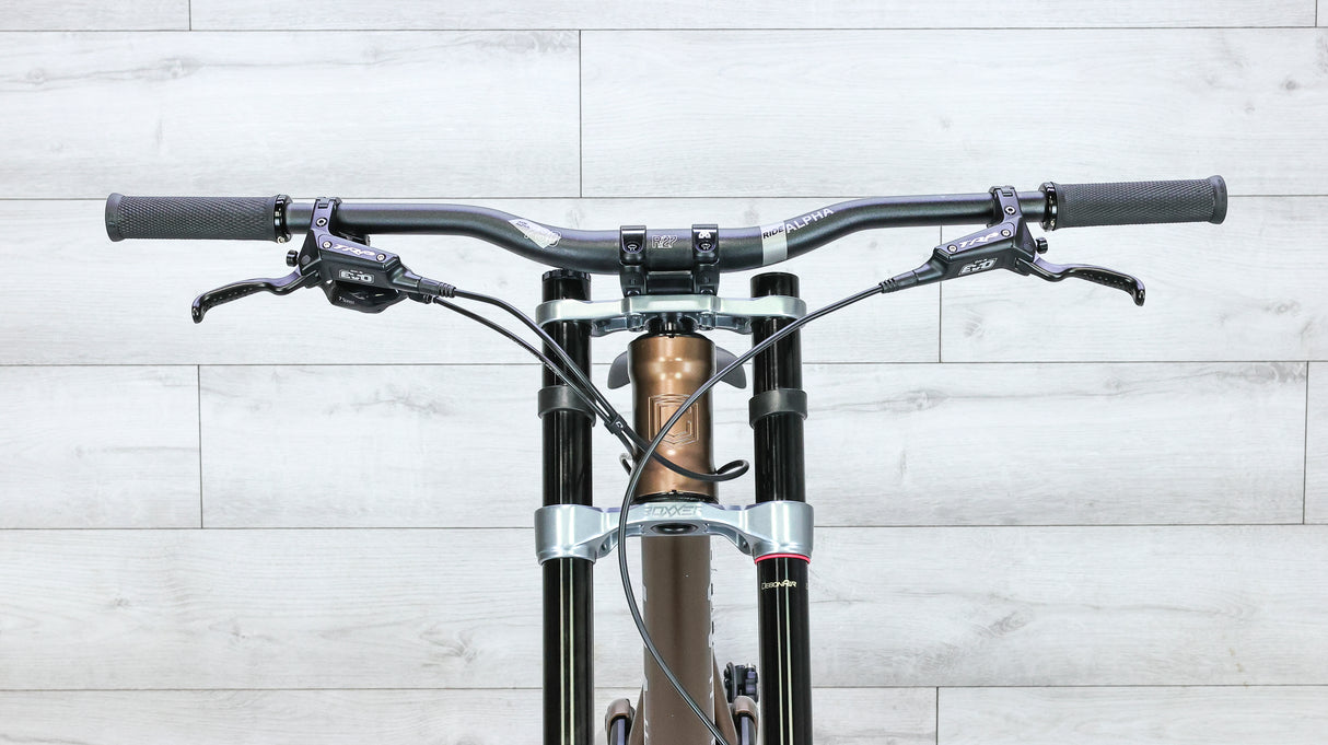 Commencal SUPREME DH V5 RIDE Downhill Bike - 2023, Large