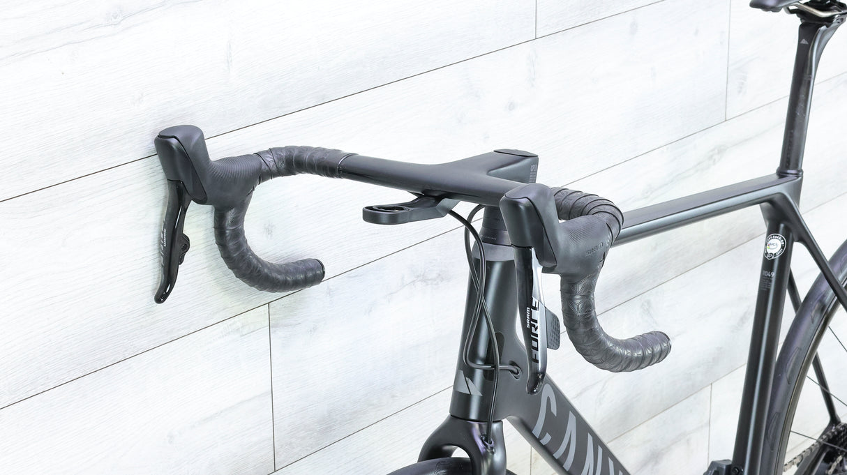 Canyon Ultimate CF SLX Disc 8.0 SL Road Bike - 2020, Large