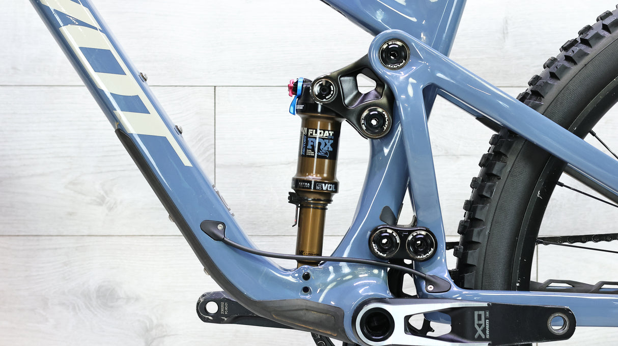 Pivot Shadowcat Pro X0 Eagle Transmission Mountain Bike - 2023, Large
