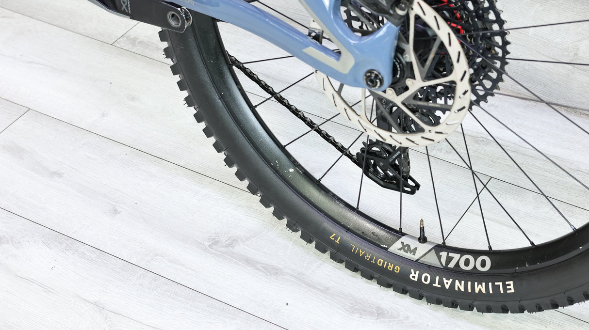 Pivot Shadowcat Pro X0 Eagle Transmission Mountain Bike - 2023, Large