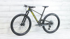 Scott Spark RC Team Issue TR Mountain Bike - 2023, Medium