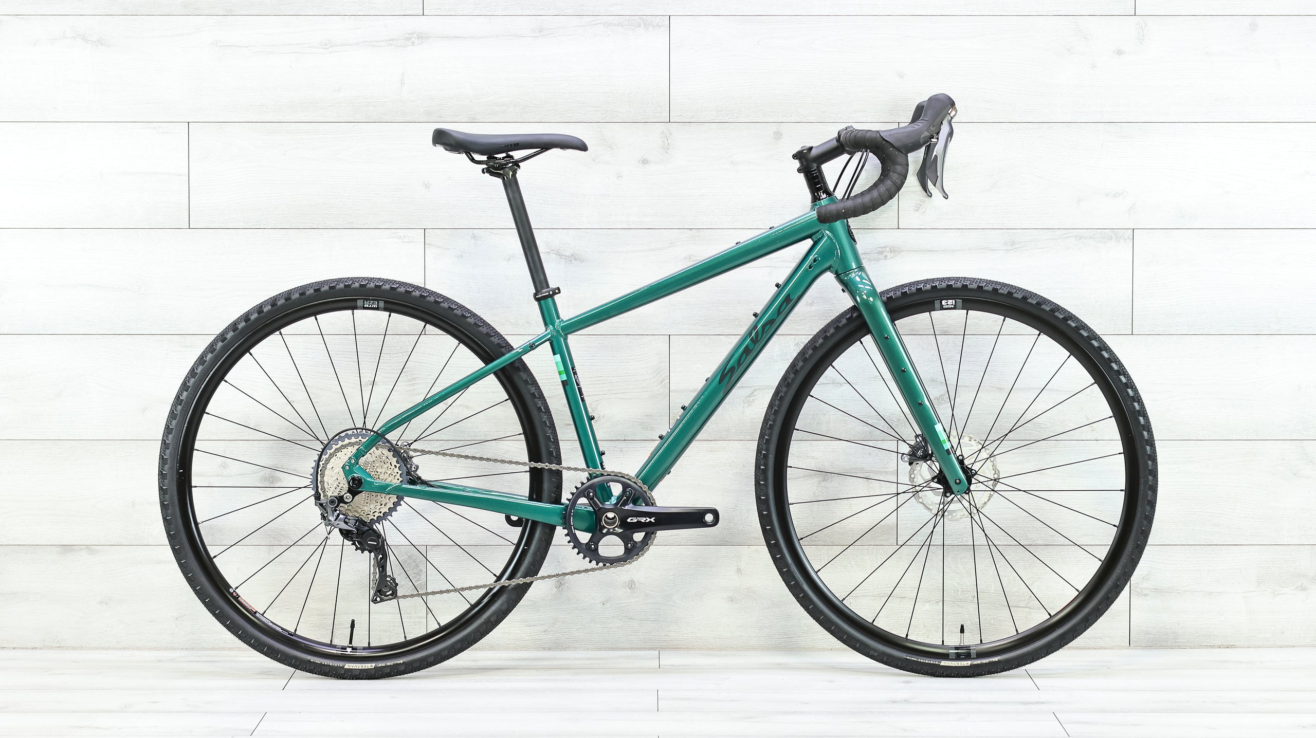 salsa journeyer gravel bike Salsa Journeyer GRX 810 Gravel Bike