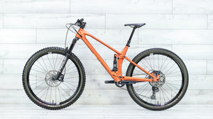 YT Izzo 29 CORE 2 CF Mountain Bike - 2025, Large