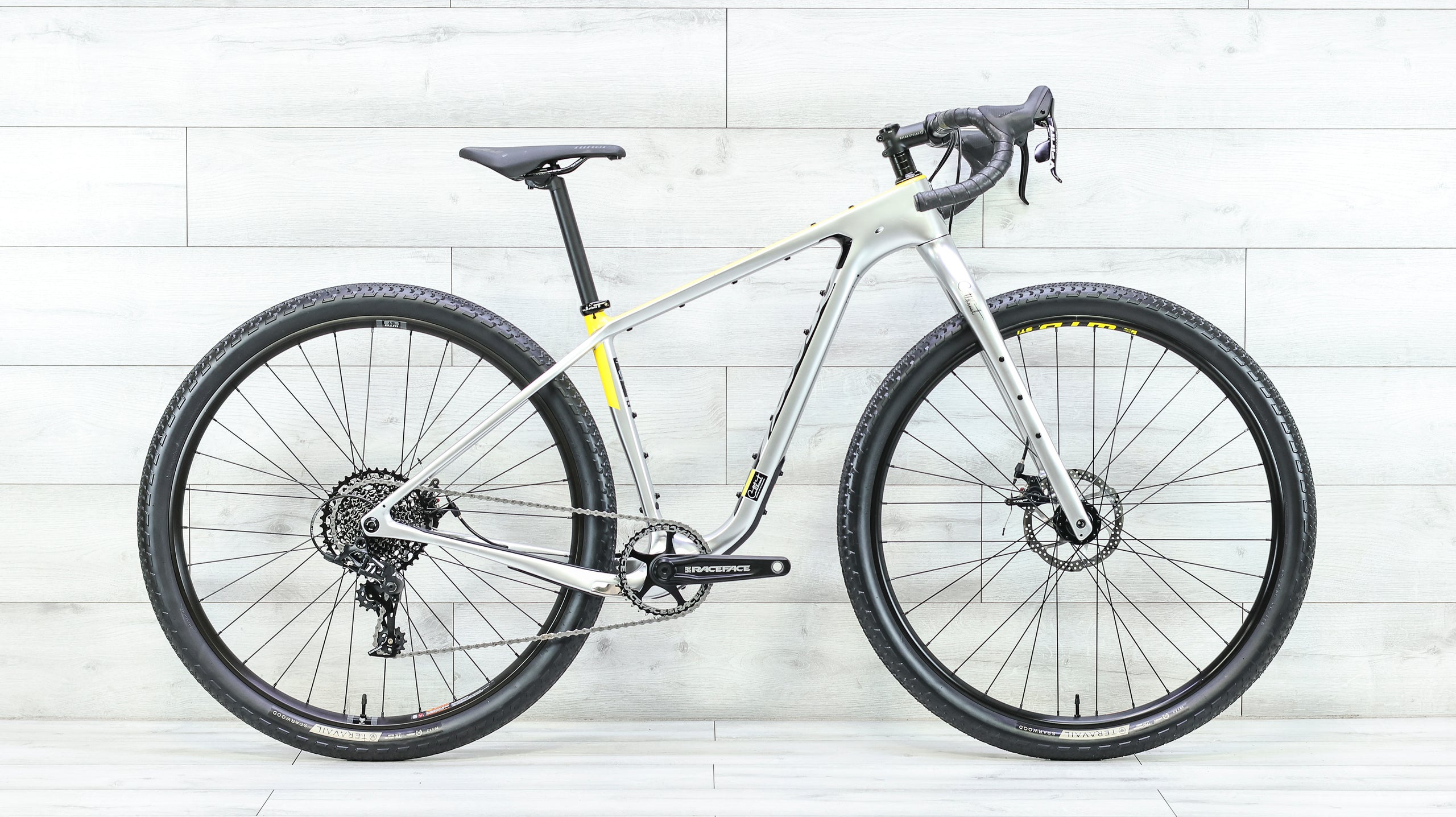 cutthroat gravel bike Salsa Cutthroat C Apex 1 Gravel Bike