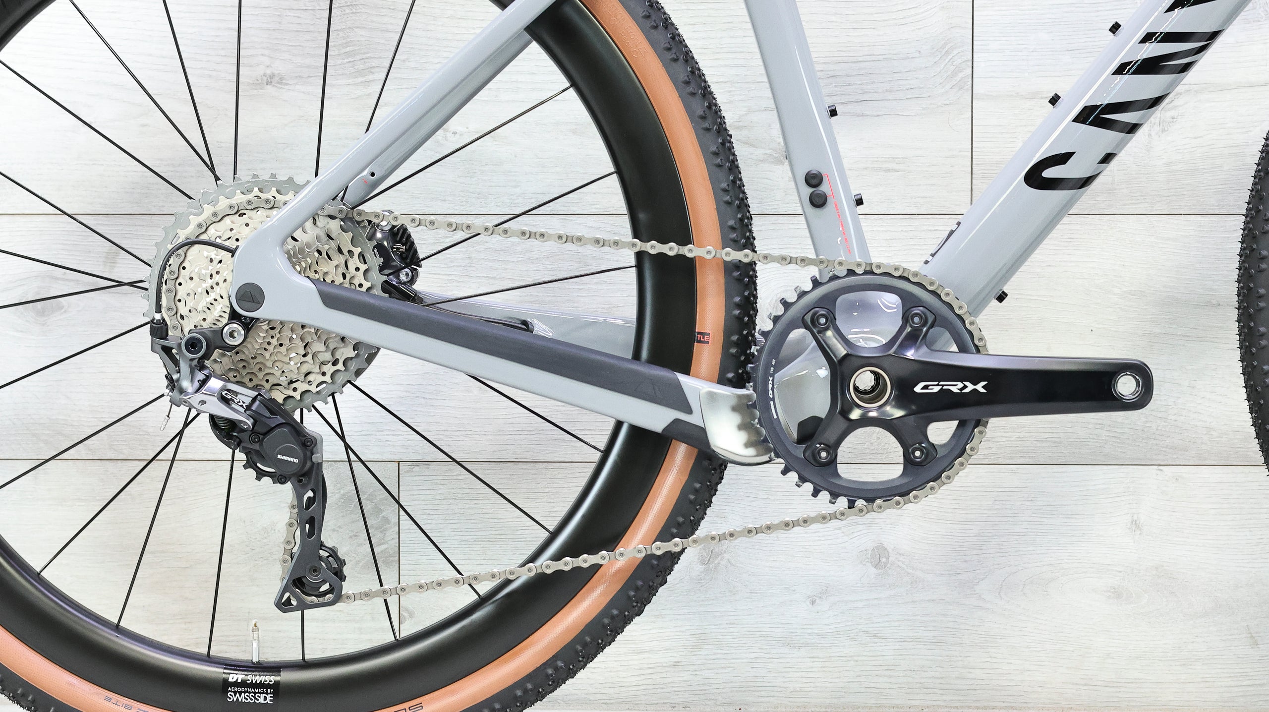 1by gravel bike Canyon Grizl CF SL 8 1BY Gravel Bike