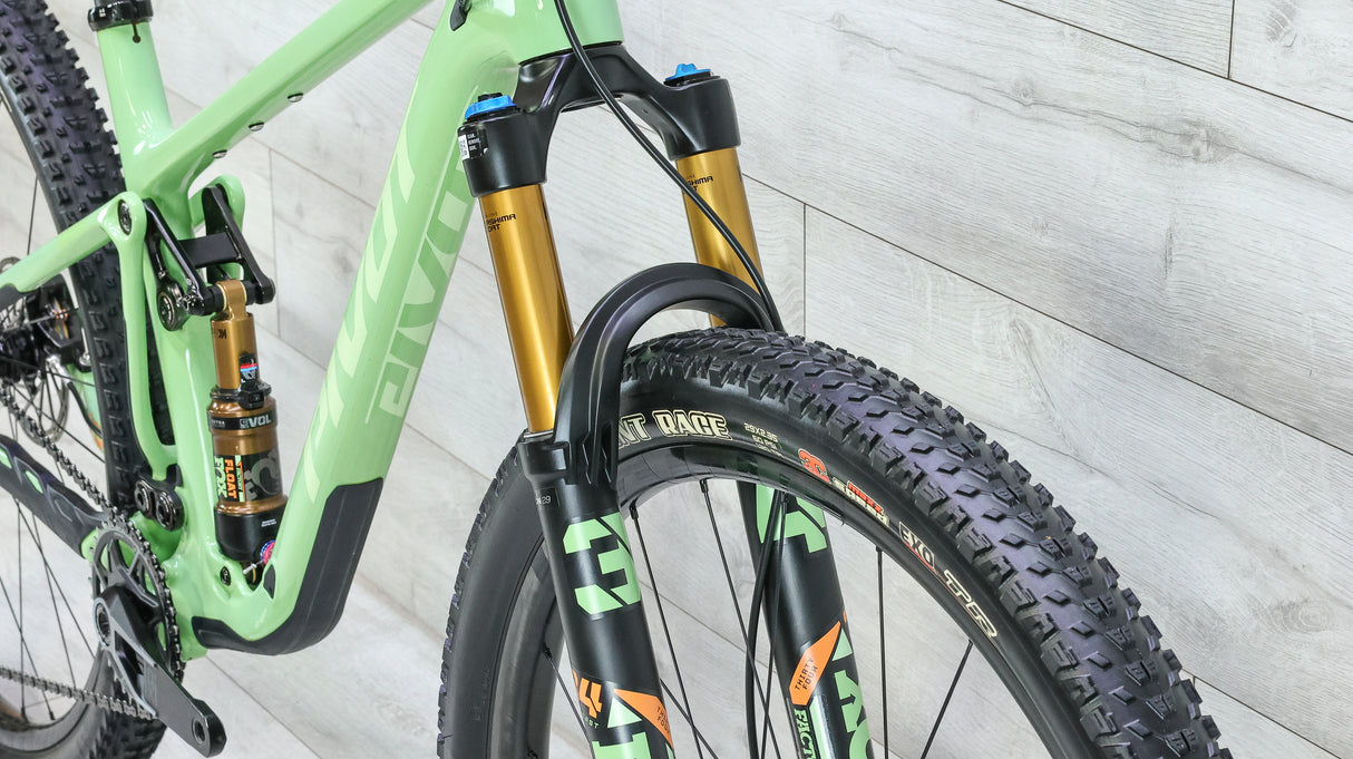 Pivot MACH 4 SL Pro X0 Eagle Transmission AXS Mountain Bike - 2024, Medium