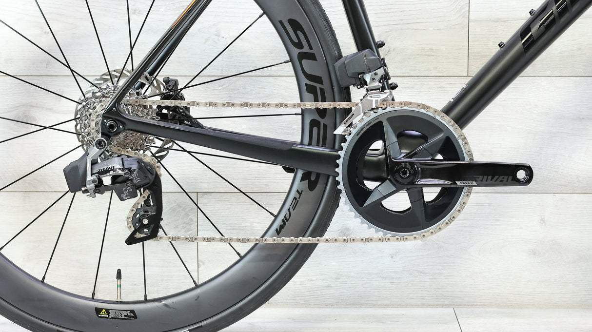 Giant Defy Advanced 1 Rival eTap AXS Road Bike - 2017, X-Large