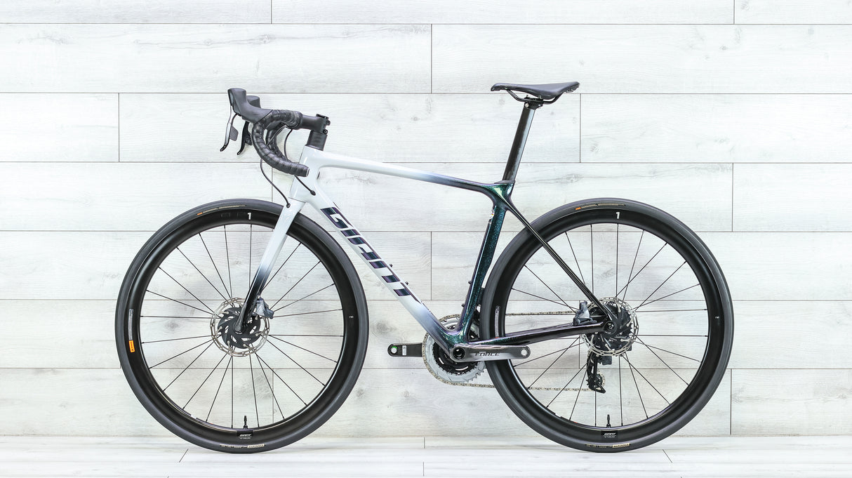 Giant TCR Advanced Pro Disc 0 AR Road Bike - 2022, Medium