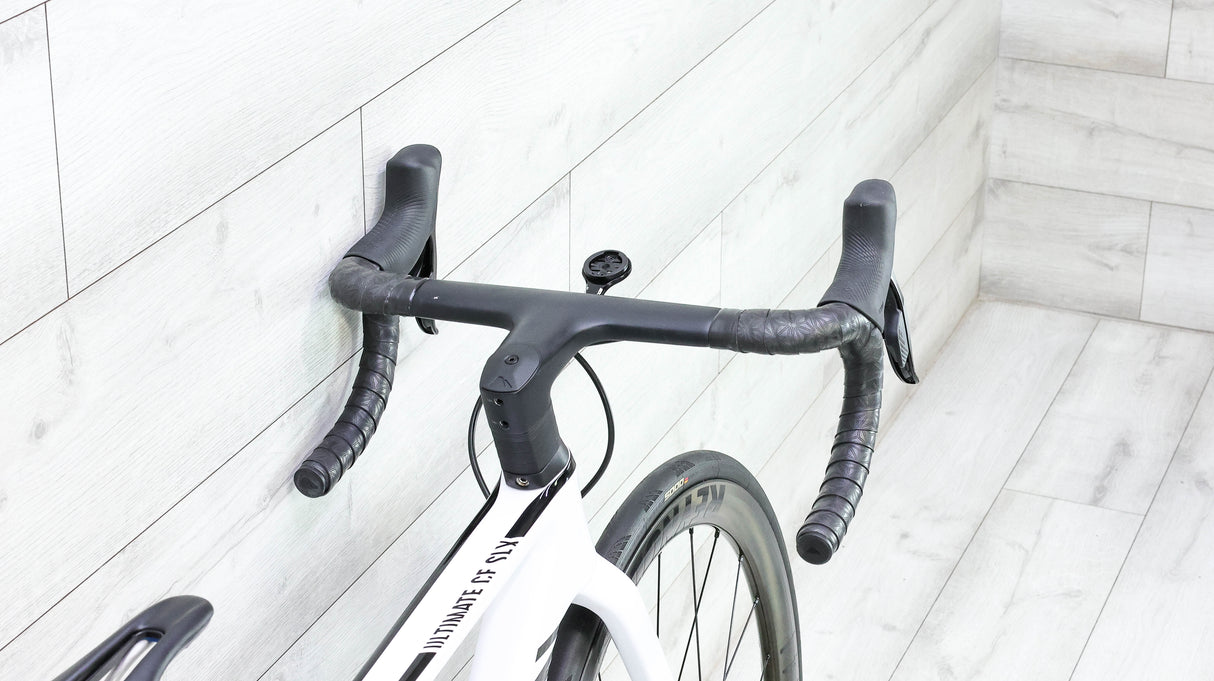 Canyon Ultimate CF SLX 8 Disc eTap Road Bike - 2021, X-Small