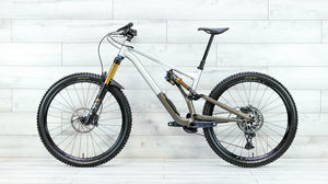 Specialized Stumpjumper EVO Elite Alloy Mountain Bike - 2022, X-Large (S5)