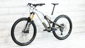 Specialized Stumpjumper EVO Elite Alloy Mountain Bike - 2022, X-Large (S5)