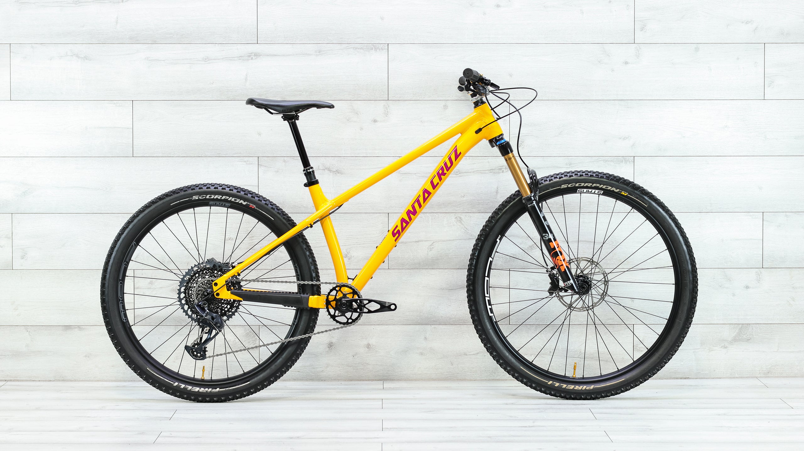 Santa Cruz Chameleon S AL MX Mountain Bike - 2022, Medium – Cycle