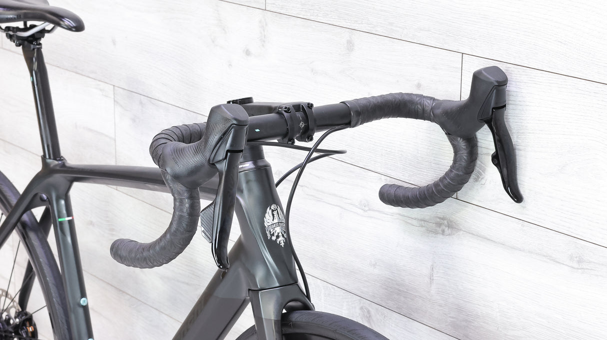 Bianchi Infinito CV Rival eTap AXS Road Bike - 2023, 53cm